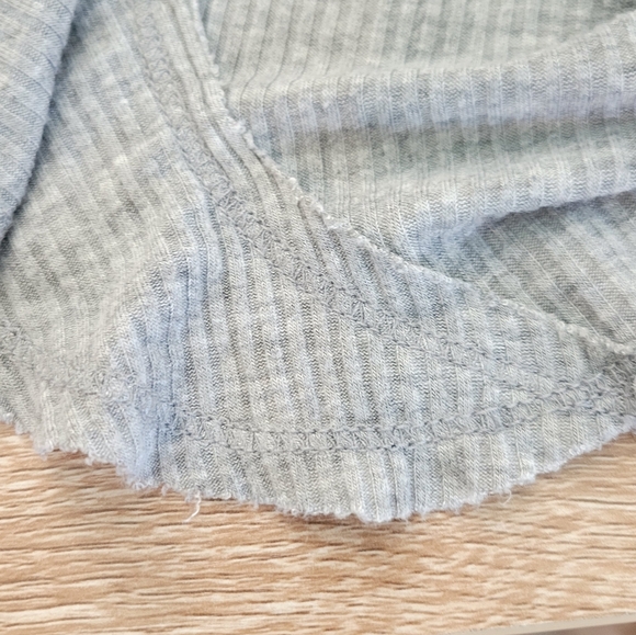 Taylor & Sage Ribbed Babydoll And Lace Top Small Gray Cream - Picture 10 of 12